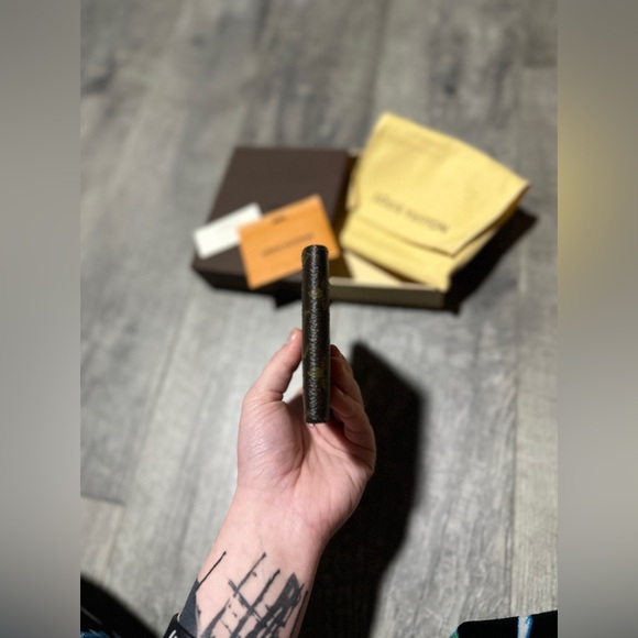 Louis Vuitton Multiple Wallet - Monogram (Bifold) - Picture 11 of 16